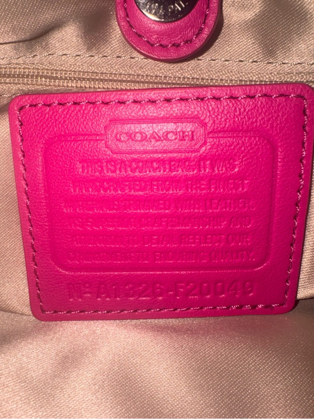 PRISTINE Coach Ashley Dotted Op Art Large Carryall Magenta Pink F20049 - Picture 6 of 14